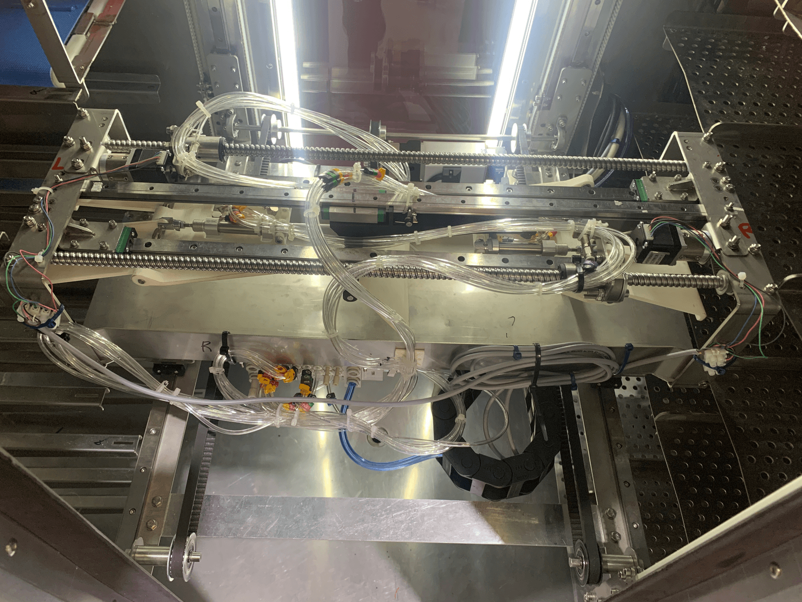 Head assembly, prototype iteration